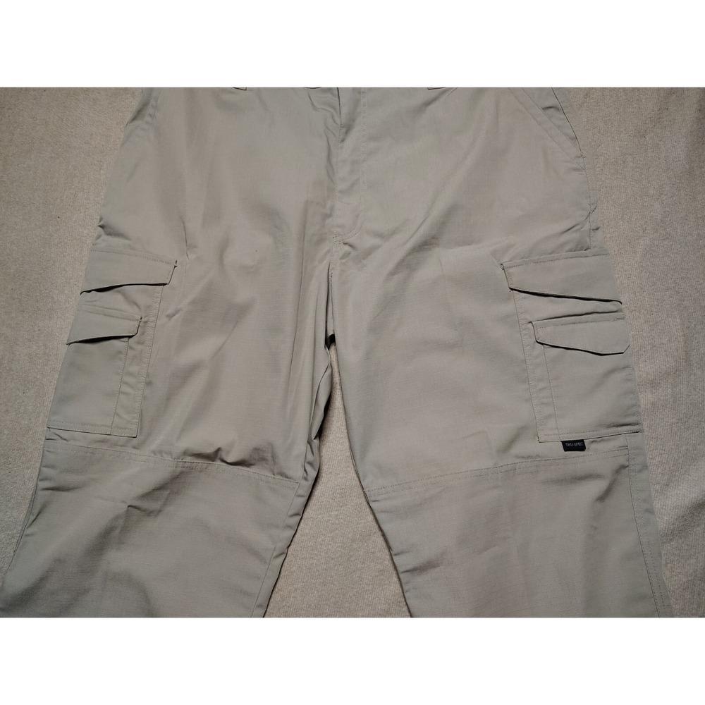 Tru SPEC Pants Mens 42x32 Beige Cargo Straight Leg Rigid‎ Work Flap Pockets - Picture 2 of 9